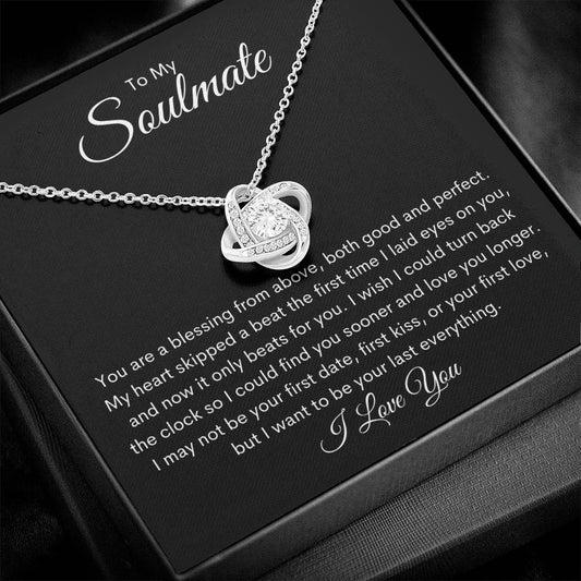 Soulmate | Jas 1:17  Skipped Beat Love Knot Necklace