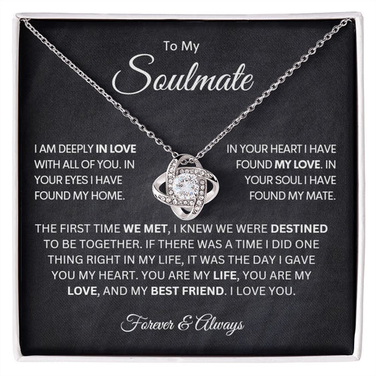 Soulmate | In Love Knot Necklace